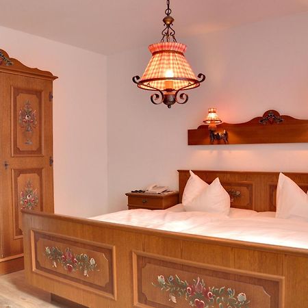Hotel Schwalenberger Malkasten Schieder-Schwalenberg Εξωτερικό φωτογραφία